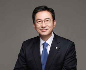 뉴스데일리 - 국민연금 19% 벌 때 2%대 기금도…투자풀 맡겨도 수익률 '극과 극'